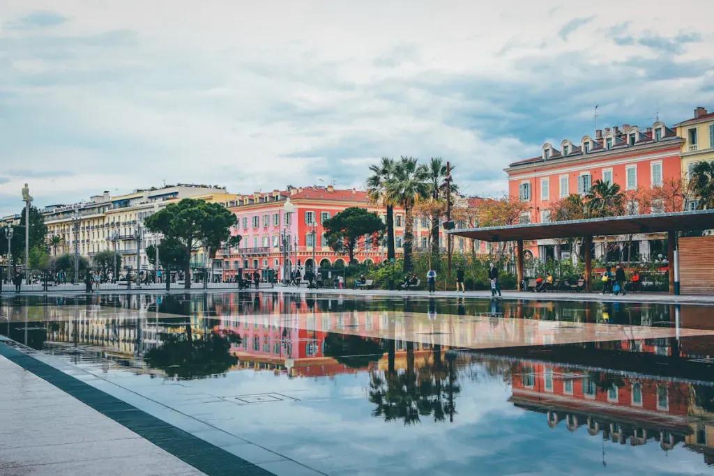 eSIM Nice - Buy prepaid travel data for Nice, France