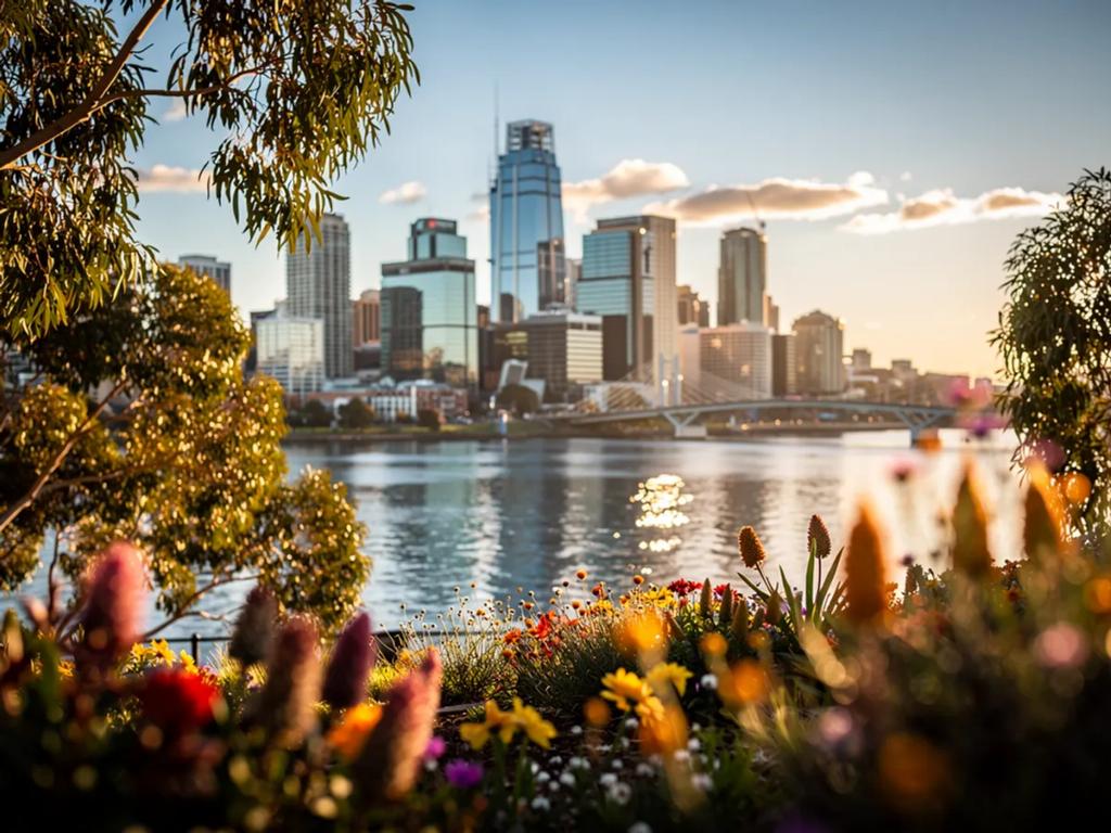 eSIM Perth - Buy prepaid travel data for Perth, Australia